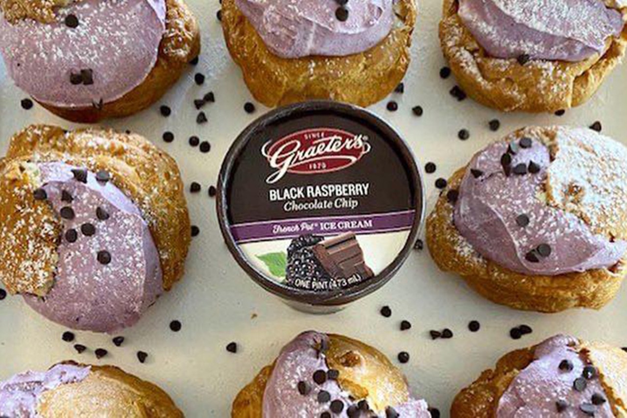Graeter&#146;s Ice Cream and Schmidt&#146;s Sausage Haus
5076 Natorp Blvd., Mason
Graeter&#146;s Ice Cream will be teaming up with Schmidt&#146;s Sausage Haus for an Oktoberfest pop-up in the parking lot of their Mason/Deerfield parlor from 11 a.m.- 8 p.m. on Sept. 18. In addition to Schmidt&#146;s sausages and jumbo cream puffs, a special Graeter&#146;s Black Raspberry Chip cream puff will be available while supplies last. The event will support Greater&#146;s Cones for a Cure initiative.
Photo via Facebook.com/schmidtscbus