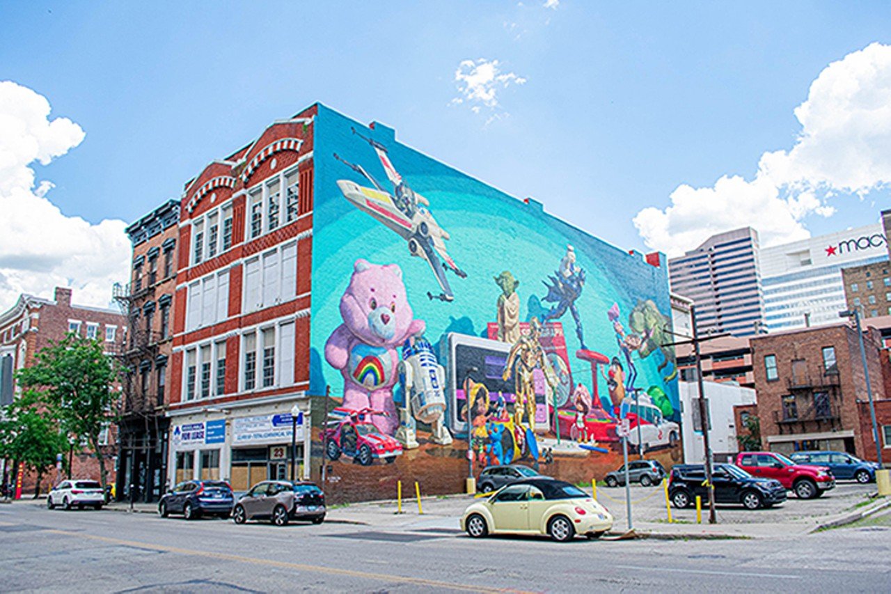Take a Self-Guided ArtWorks Mural Tour 
20 E. Central Parkway, Downtown
Each summer, ArtWorks and its youth apprentices put new murals up on buildings around the Greater Cincinnati area. Schedule a guided The Heart of Pendleton or the Spirit of OTR walking tour online. All guided tours will be 10 people or less and masks are required. Download a PDF of downtown, Pendleton and Over-the-Rhine murals to explore solo at artworkscincinnati.org. 
Photo: Savana Willhoite