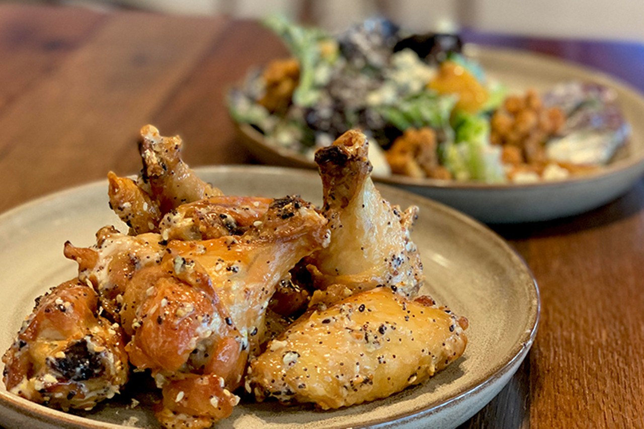 Overlook Kitchen + Bar
Everything Wings: Whole Grain Mustard Aioli.
Asian BBQ Wings: Gochujang BBQ.
Take-out available.