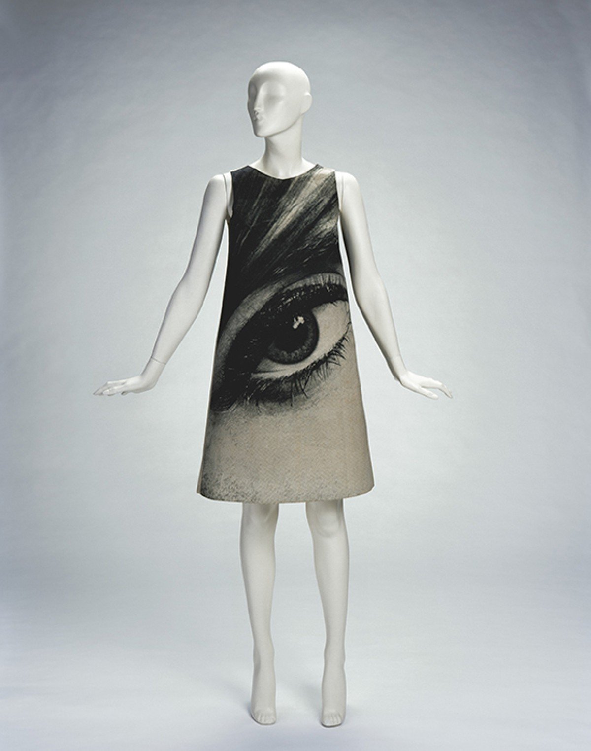 The Harry Gordon Poster Dress on display in Simply Brilliant: Artist-Jewelers of the 1960s and 1970s at the Cincinnati Art Museum