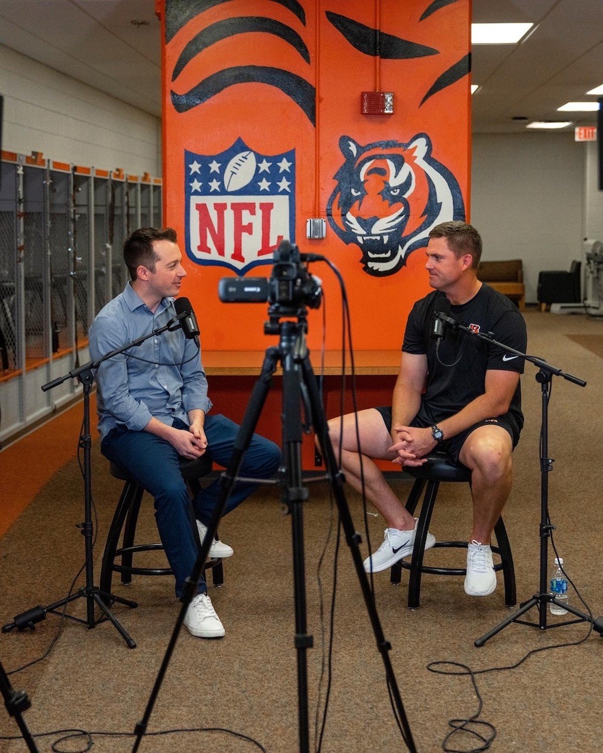 Host Brandon Saho speaking to Bengals head coach Zac Taylor on The Mental Game podcast.