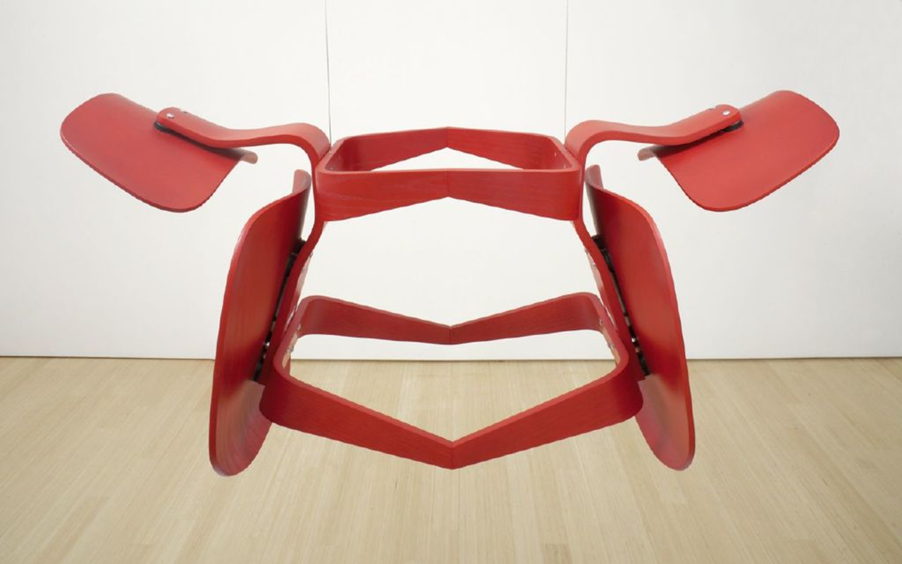'Narcissus' by Edgar Orlaineta. Two LCW chairs (Charles and Ray Eames, 1946, for Hermann Miller, reproduction), steel cables Courtesy Sara Meltzer, New York © Edgar Orlaineta 2002