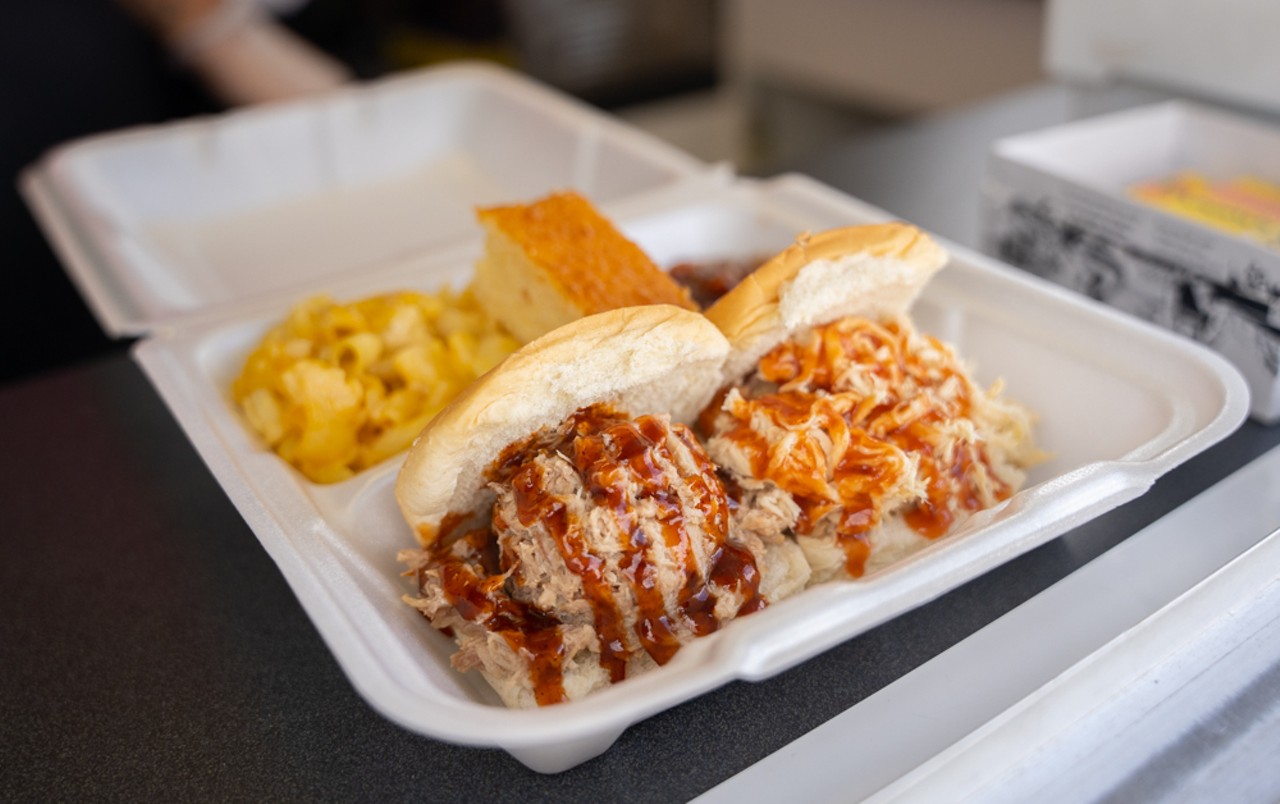 Smokin' Dews' #3 Combo Sammies With Two Sides: Choice of pulled chicken or pork sliders with two sides, mini cornbread muffin and a soft drink.