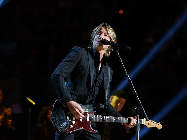 Keith Urban performs in 2020.