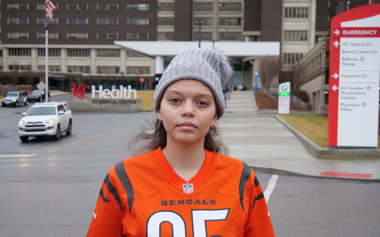Amber Moran, 19, wears her Bengals jersey to UC Medical Center on Jan. 3 to show support for Buffalo Bills’ safety Damar Hamlin.