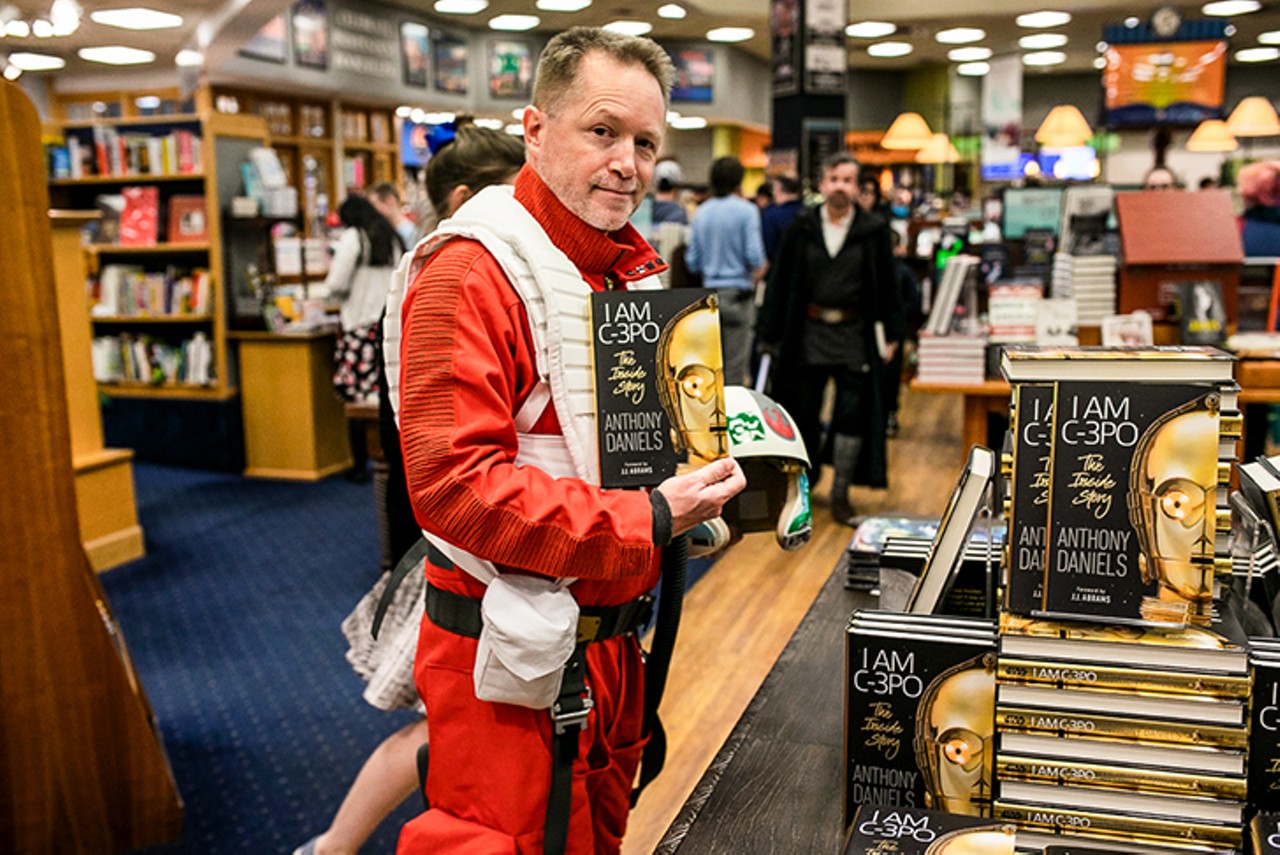 Everyone We Saw at Anthony Daniels' 'I Am C-3PO: The Inside Story' Cincinnati Book Tour Stop