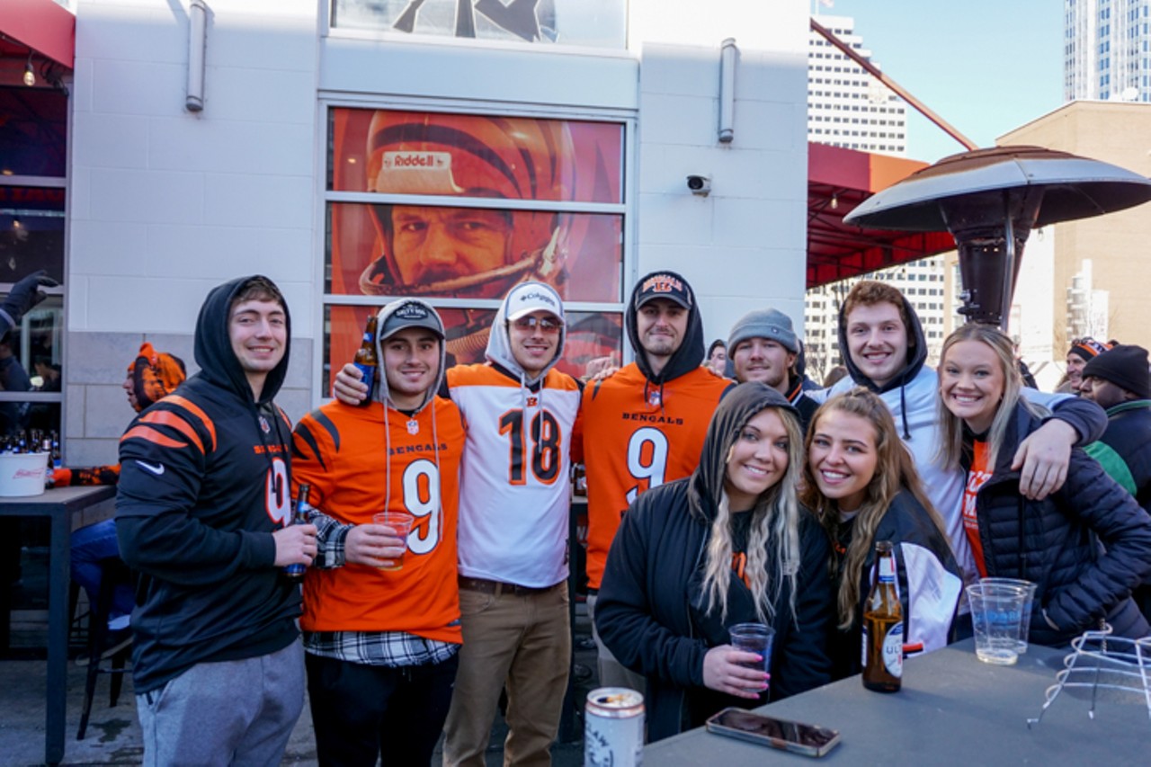 Plenty of pregame HYPE! Stay for the end #Bengals fans! #AFCChampionship