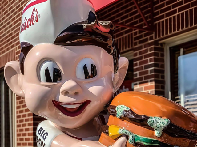 Frisch's Giving Away Free Coffee to First Responders All December Long