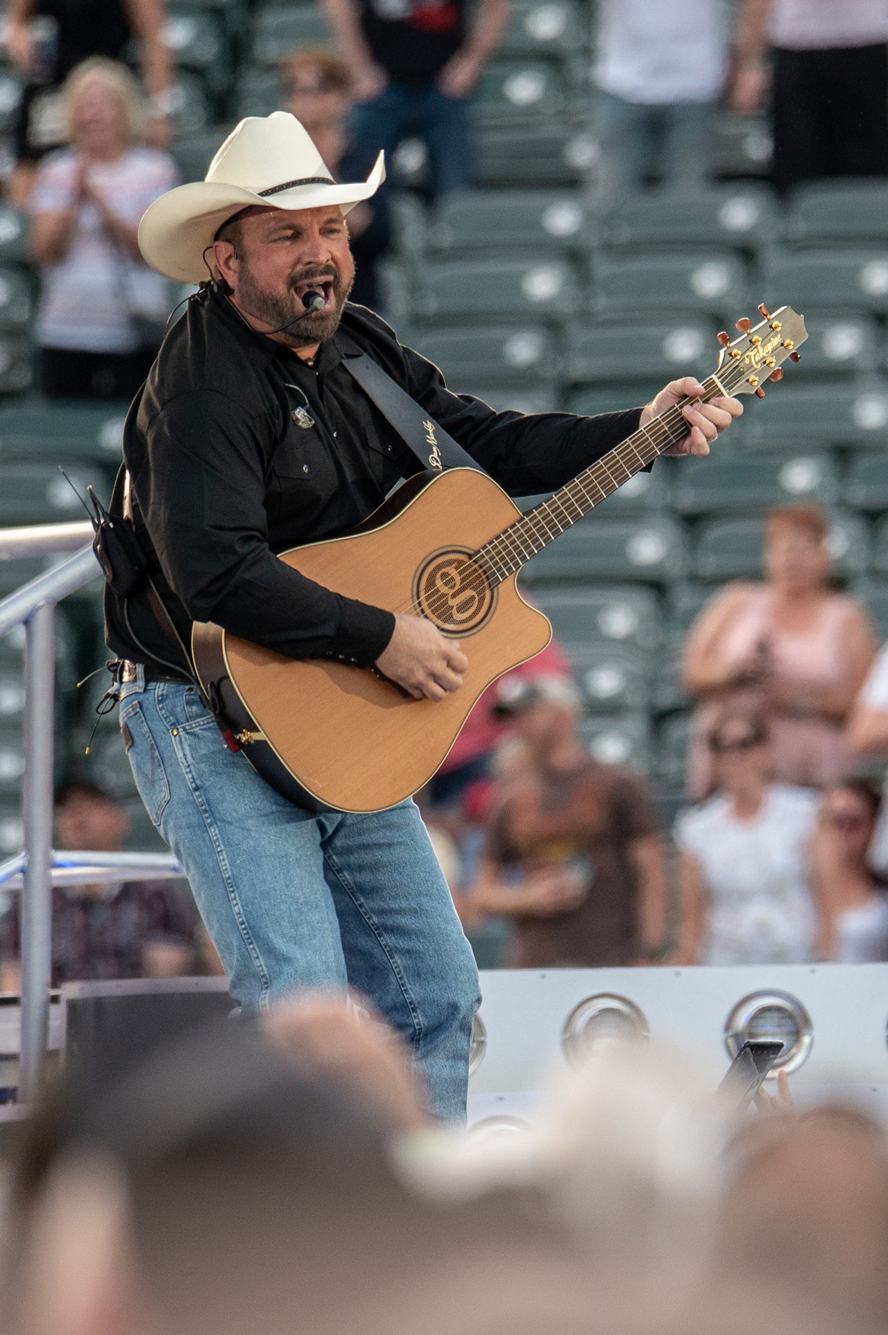 Cincinnati Bengals - TOMORROW ‼ Tickets for Garth Brooks at Paul