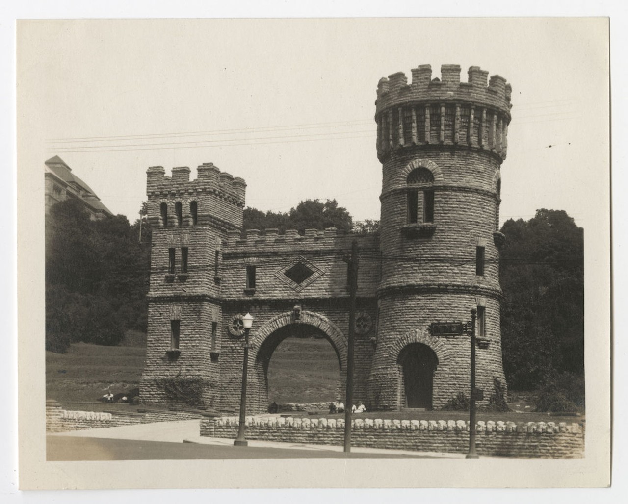 Elsinore gate at the entrance to Eden Park, date unknown
Also called the Elsinore Tower or Elsinore Arch, this building was constructed in 1883 as Cincinnati Water Works' valve house. It's said that its design was inspired by Elsinore Castle, or Kronborg Castle, in William Shakespeare's tragedy Hamlet.