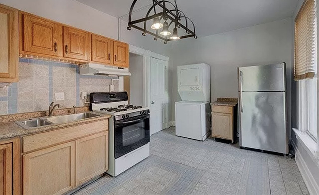 Freshly Renovated Pleasant Ridge Apartment6404 Montgomery Road #2, Kennedy Heights | $945/mo. | 1 bd/1 ba | 1,200 sq. ft.