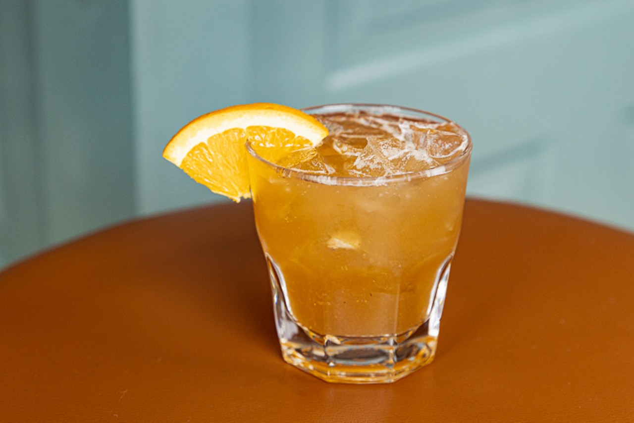 Bourbon & Peach ($10): Bourbon, peach shrub, orange bitters, soda water
