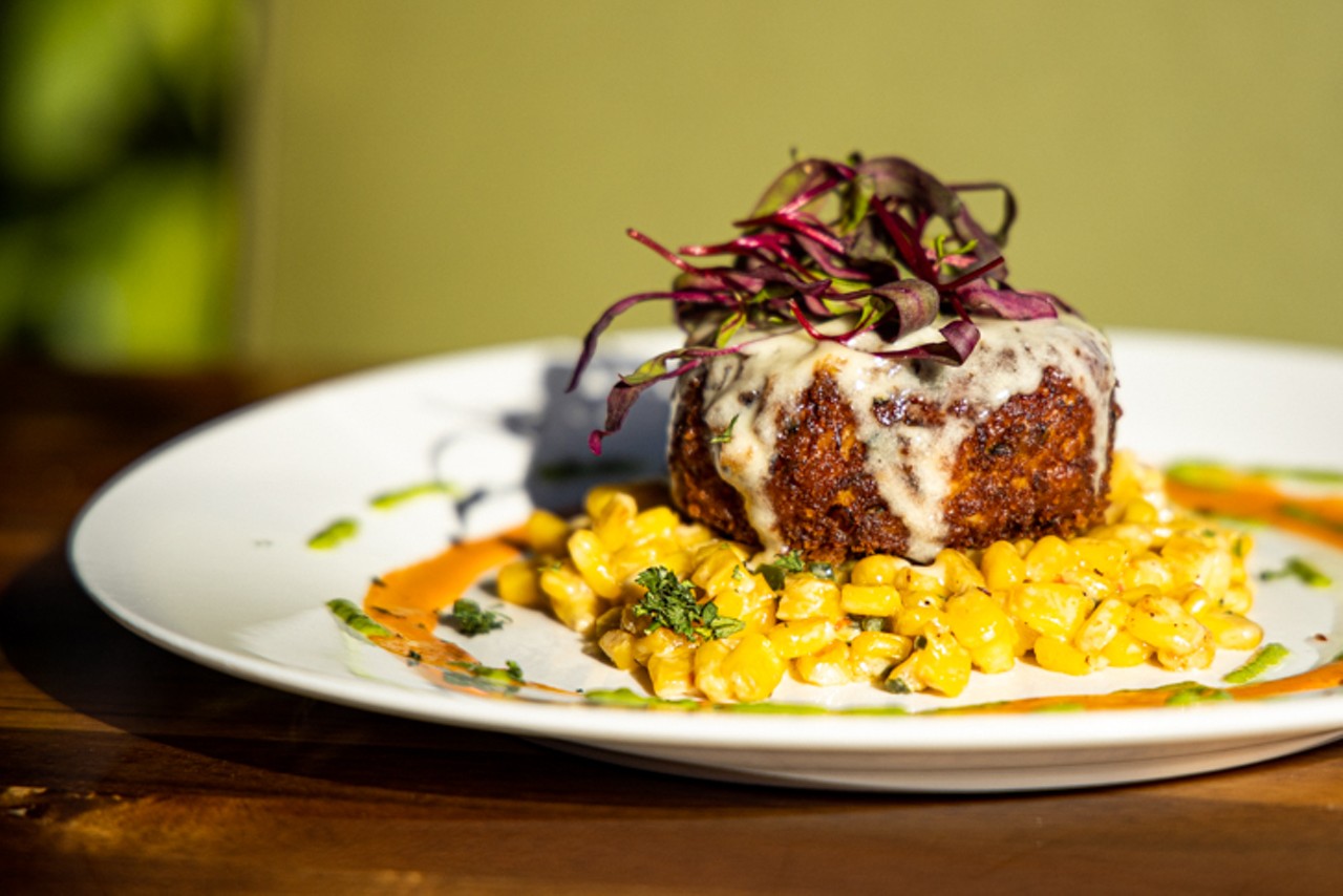 Jumbo crab cake ($16): Jumbo lump crab cake served over roasted corn and jalapeno relish with red pepper sauce