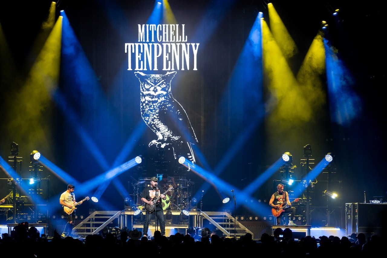 Mitchell Tenpenny performing at Nationwide Arena on Oct. 19, 2023