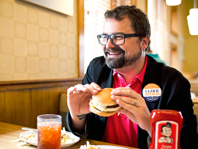 Mike Moroski is a Frisch’s connoisseur.