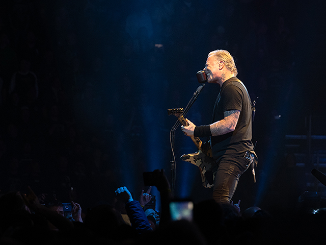 Metallica playing Cincinnati’s U.S. Bank Arena earlier this year