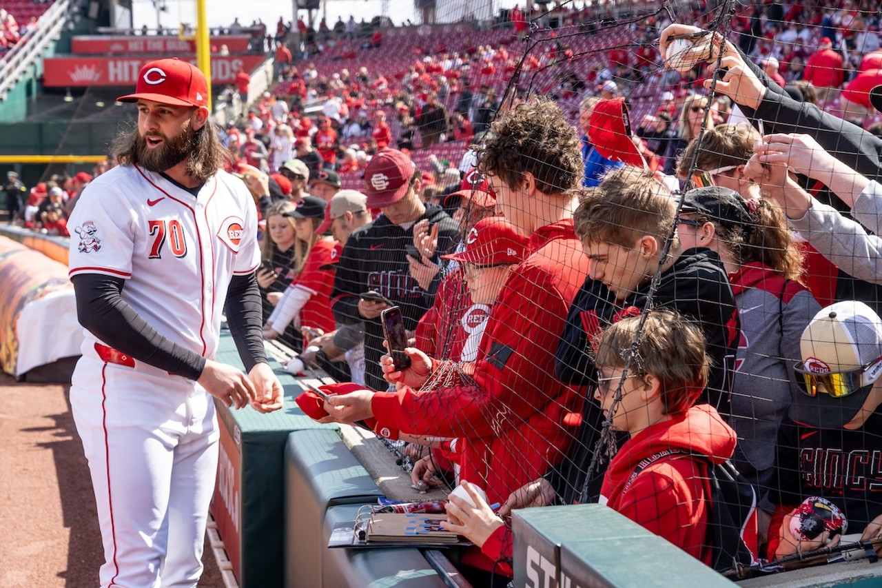 Tejay Antone signs autographs | Cincinnati Reds vs. Washington Nationals | March 28, 2024