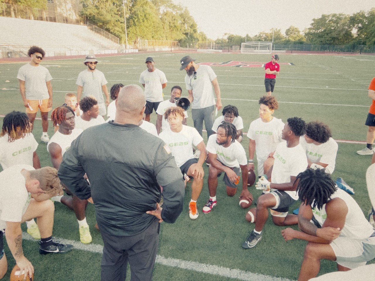 Coach David Walker, former Detroit Lions and Chicago Bears running back coach, speaking to the top 25 running backs about football and the lifestyle that comes with it.