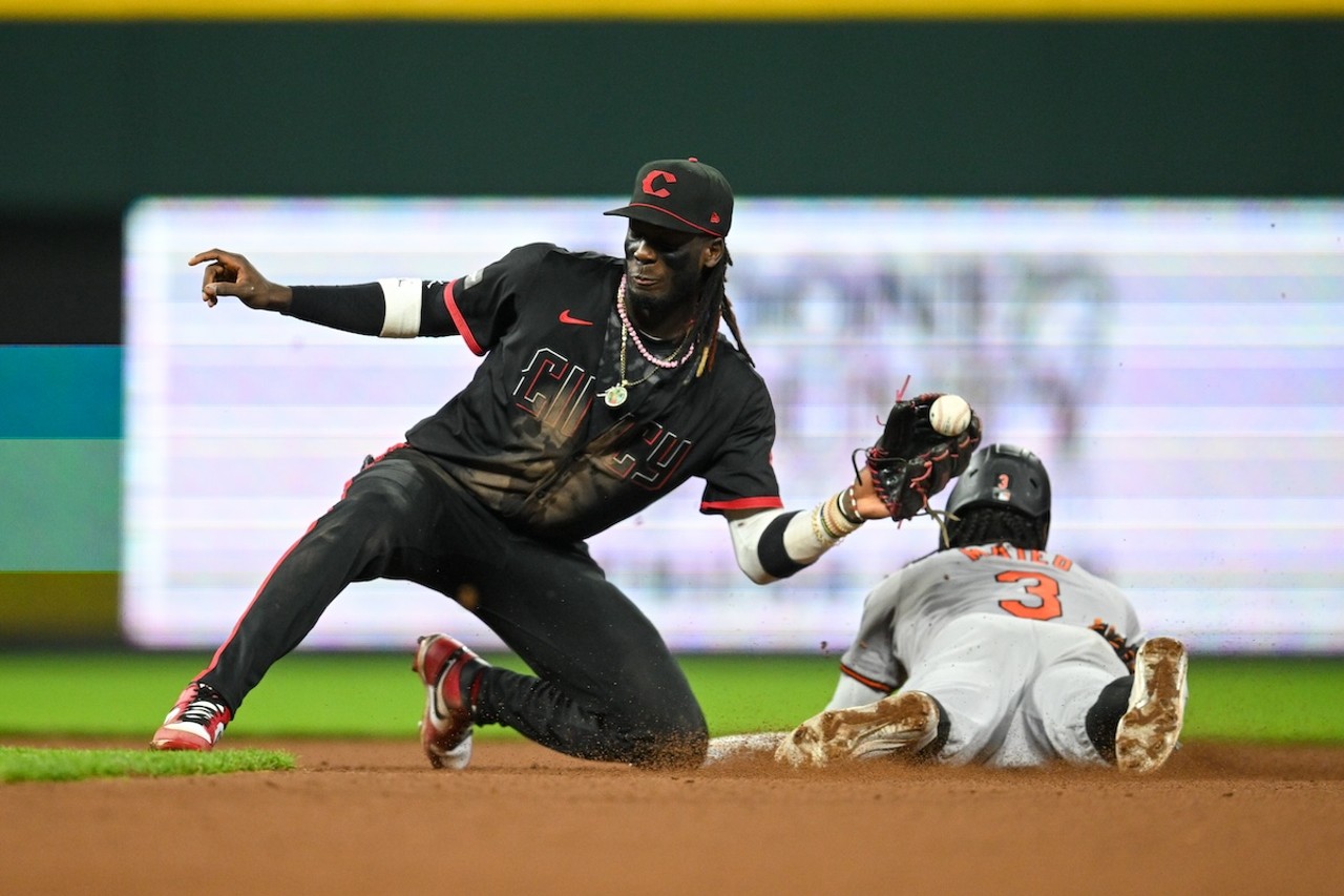 Elly De La Cruz attempts to tag out Jorge Mateo at second base in the seventh inning | Cincinnati Reds vs. Baltimore Orioles | May 3, 2024
