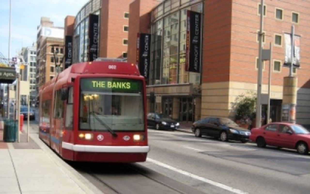 Streetcar Gets Grant for Riverfront