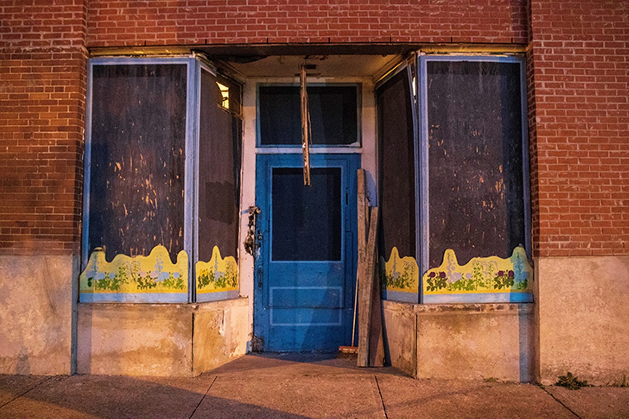 Coming Soon: Oddfellows Liquor Bar and Mikey's Late Night Slice
This Columbus bar is expanding into the Queen City with a dual-purpose establishment at 2014 Elm St., just down the way from Rhinegeist. There will be drinks and pizza. 
Photo: Emerson Swoger