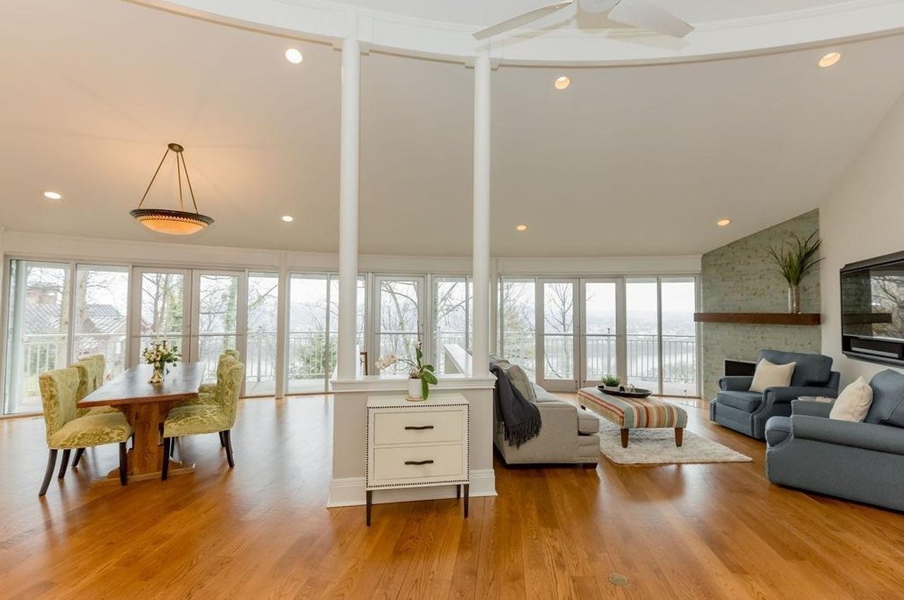 This Contemporary Walnut Hills Mansion Overlooking the Ohio River is for Sale for $1,075,000