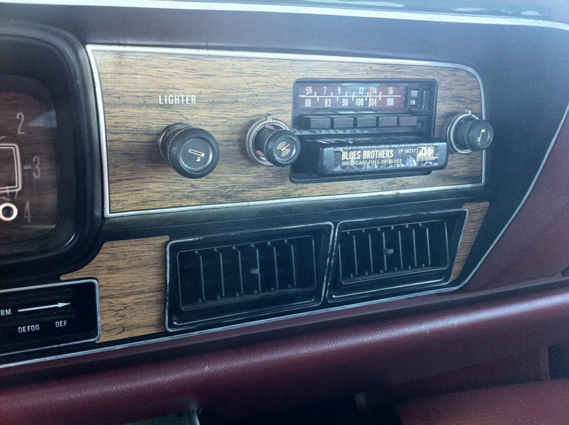 Listening to music in the car: Still popular (Photo: CZmarlin)