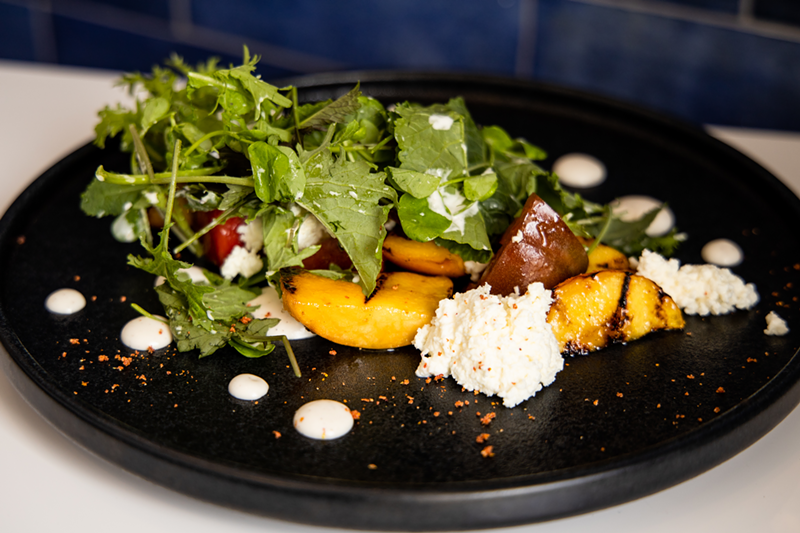 Grilled peaches and tomato - Photo: Hailey Bollinger