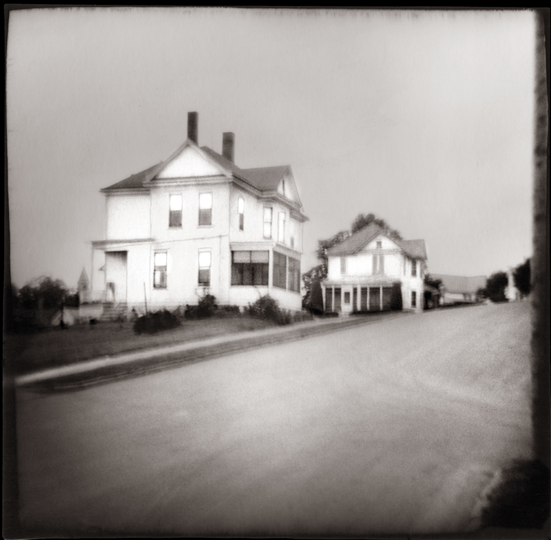 "Mississippi Drive, Muscatine, Iowa." (1973) - The 1988 Rexroth Family Trust // Nancy Rexroth