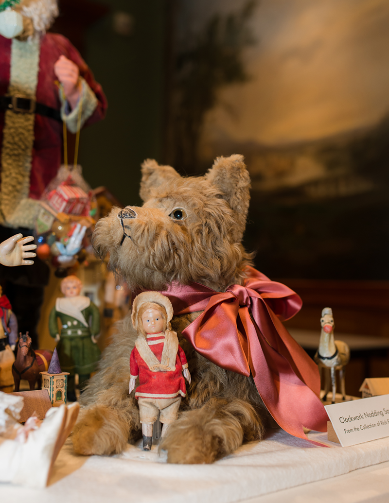 "Antique Christmas" at the Taft - Photo: Taft Museum of Art