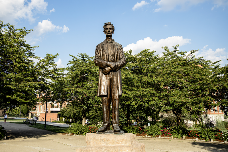 A beardless statute of Abraham Lincoln in Lytle Park - Photo: Hailey Bollinger