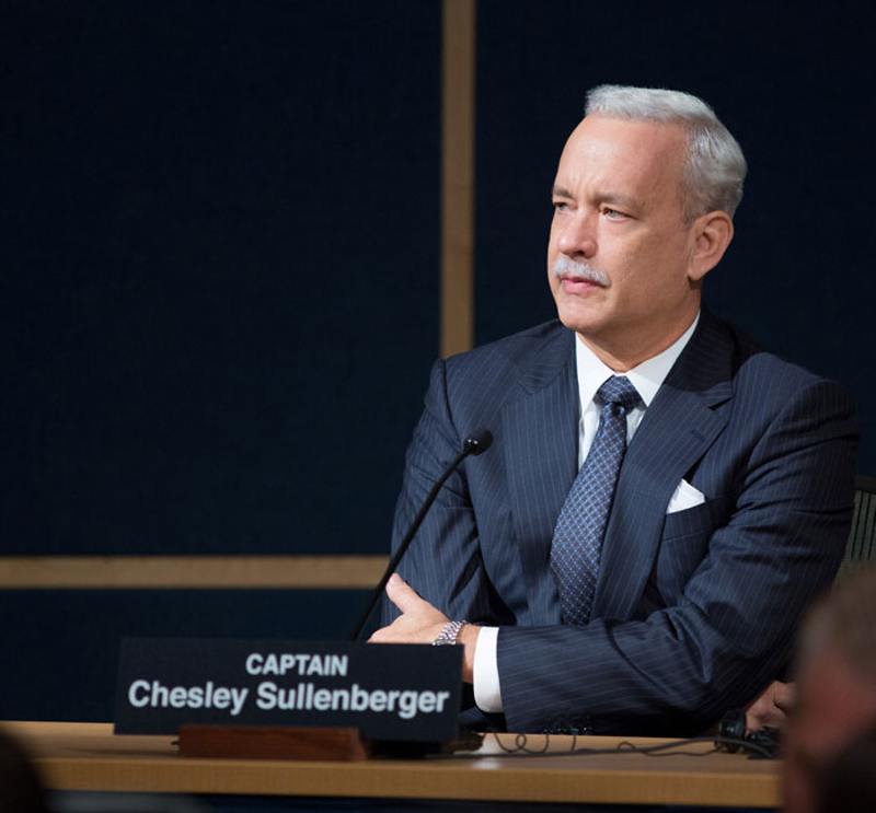 Tom Hanks portrays pilot Chesley Sullenberger in "Sully." - Photo: Keith Bernstein / Warner Bros. Entertainment
