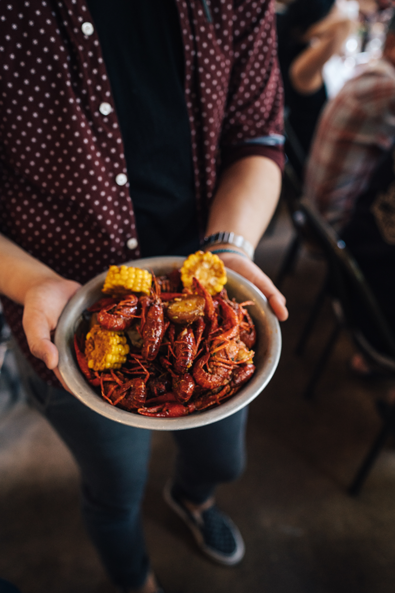 A traditional crawfish boil - Photo: Sidney Pearce