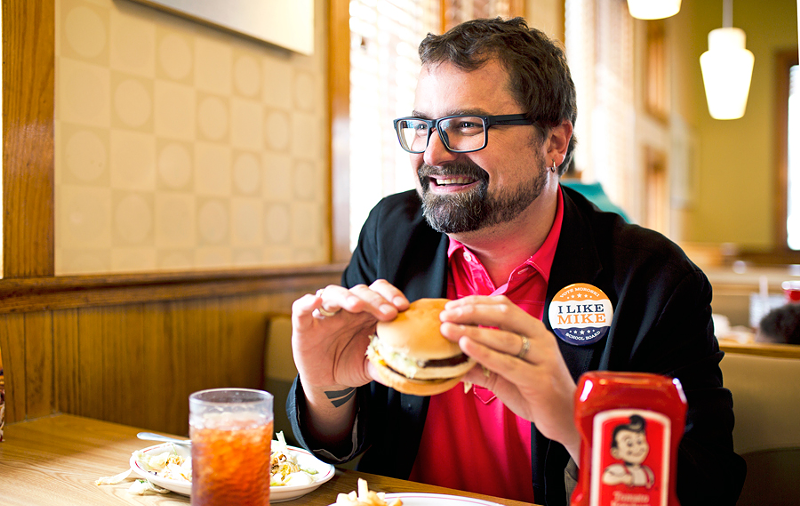 Mike Moroski is a Frisch’s connoisseur. - Photo: Hailey Bollinger