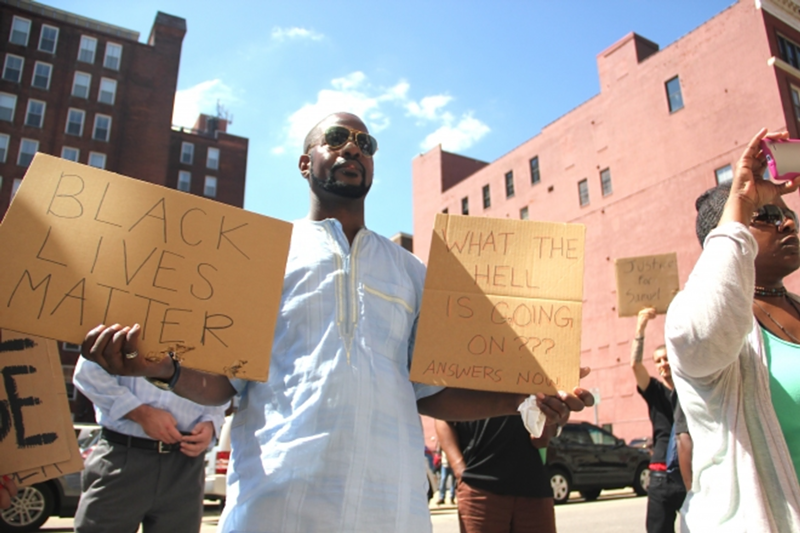 Protesters Demand Deters Release Dubose Shooting Video