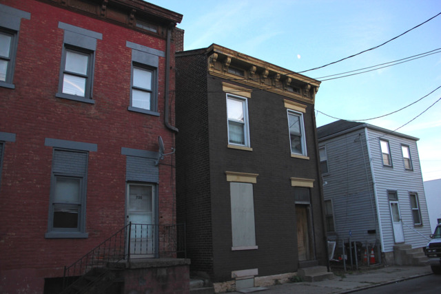 Apartments in Cincinnati's Lower Price Hill neighborhood - Photo: Nick Swartsell