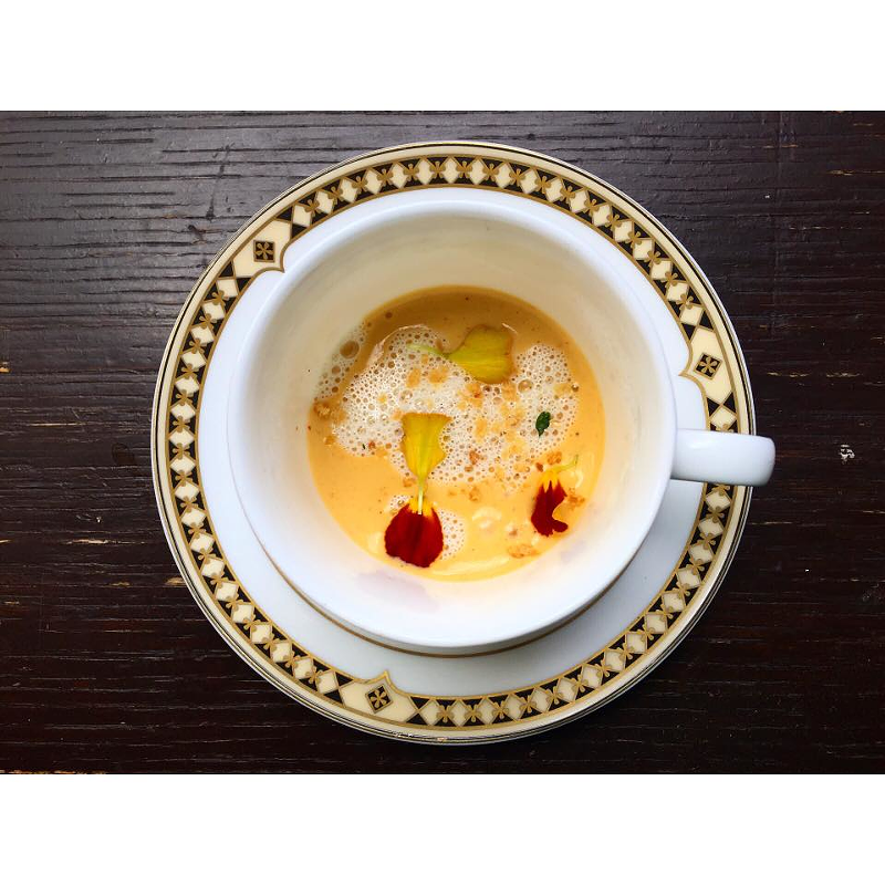 Lobster Cappucino - Photo: The Presidents Room