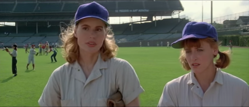 Geena Davis and Lori Petty in "A League of Their Own" - Photo: YouTube