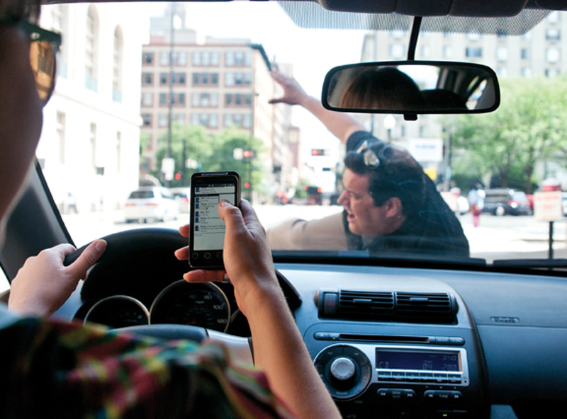 Rise in texting tickets isn’t fazing texting drivers