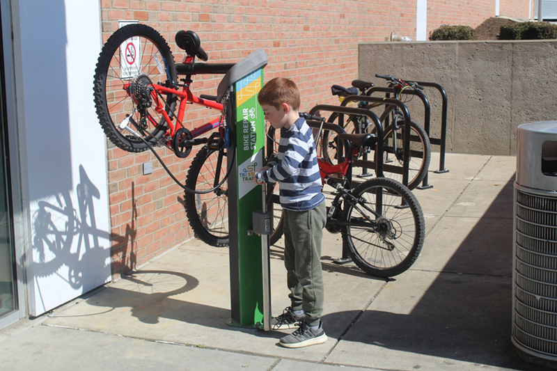 The bike repair station at the Covington library - Photo: Tri-State Trails