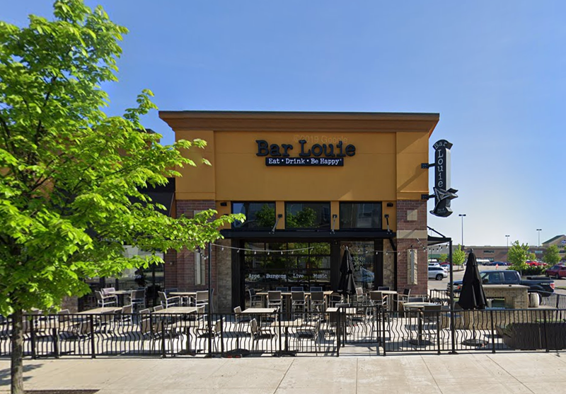 Bar Louie at Oakley Station - Photo: Google Maps