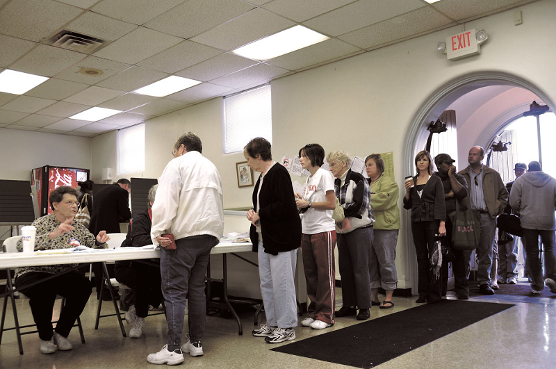 A line at a local polling location - CityBeat Archives