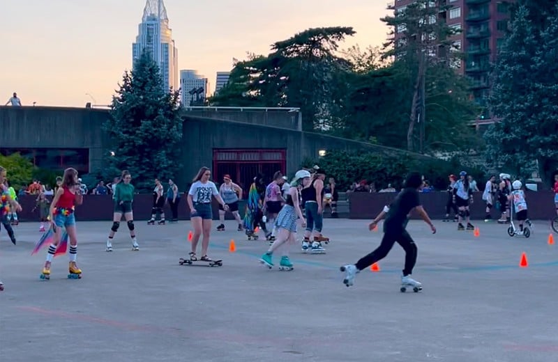 The outdoor roller rink at Sawyer Point - Photo: Cincinnati Parks