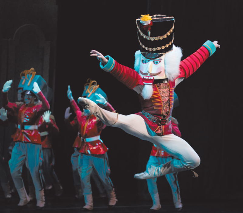 Cincinnati Ballet presents a true holiday classic: The Nutcracker. The enchanted dreamland comes to life once again thanks to Tchaikovsky’s treasured score and the brilliant Cincinnati Ballet company. - Photo: Cincinnati Ballet