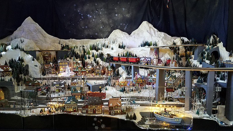 Holiday Train Display at Glenwood Gardens' Highfield Discovery Garden
