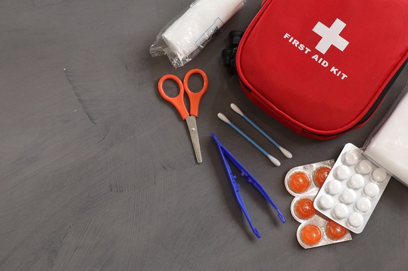 First aid kit with supplies - Photo: Roger Brown, Pexels