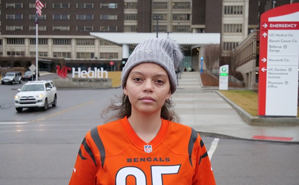 Amber Moran, 19, wears her Bengals jersey to UC Medical Center on Jan. 3 to show support for Buffalo Bills’ safety Damar Hamlin.