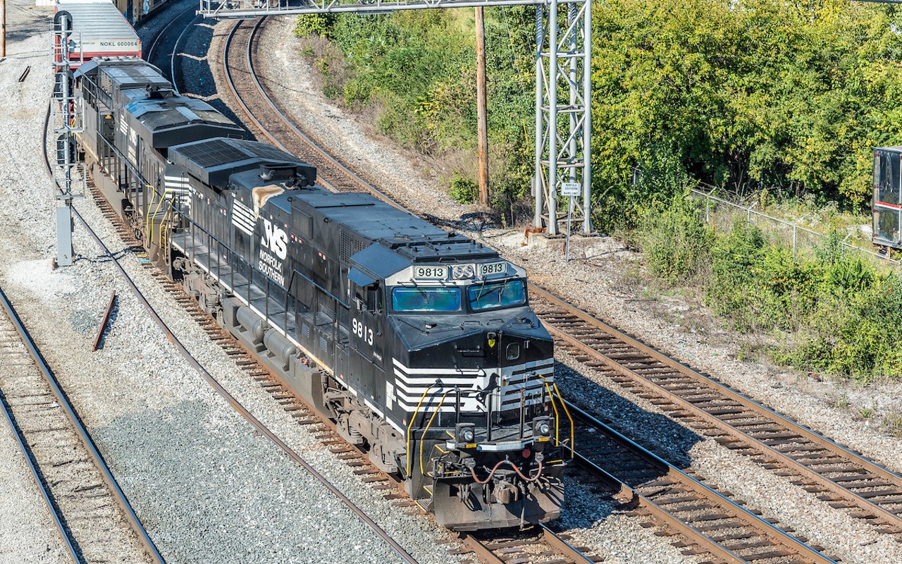 A train rolls through Cincinnati's Queensgate Yard.