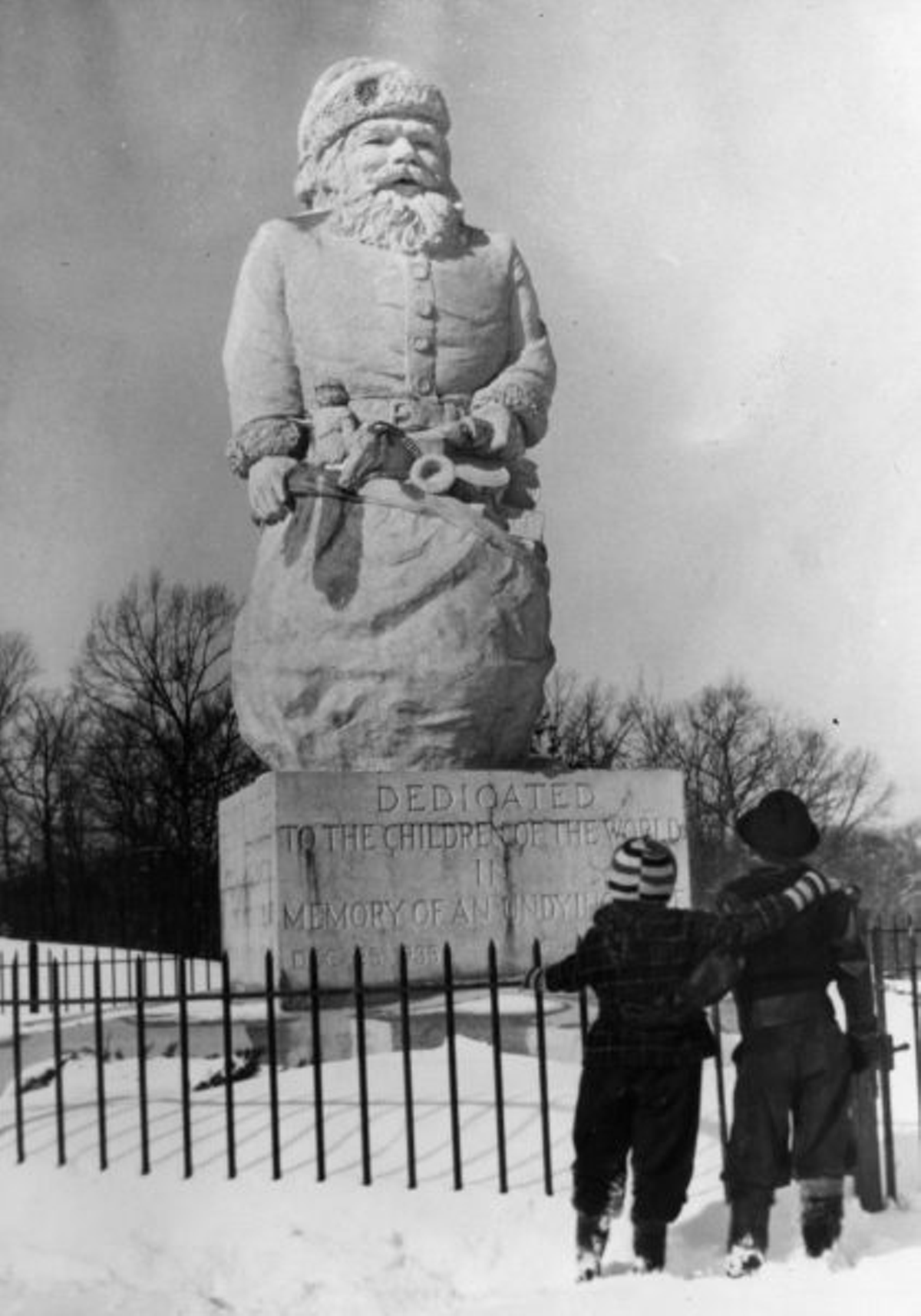 Santa Claus Indiana Is A Real Place Home To The Official Santa Claus