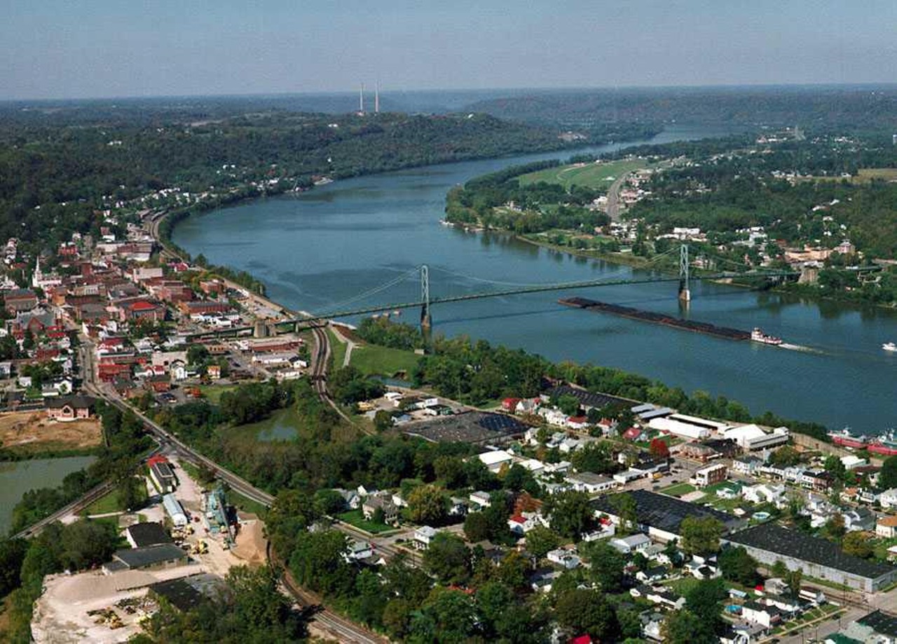 27 Charming Small Towns Within Driving Distance of Cincinnati That Are